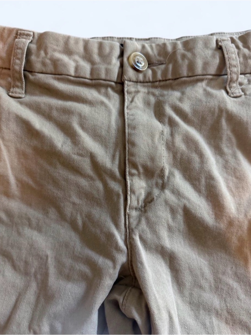 Aeropostale Low-Rise Baggy Pants in Tan